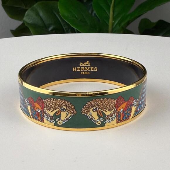 💎✨ Authentic Hermes Gold Enamel Wide Bangle Bracelet 7 3/4 " - Picture 3 of 4